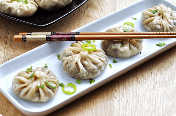 Momos